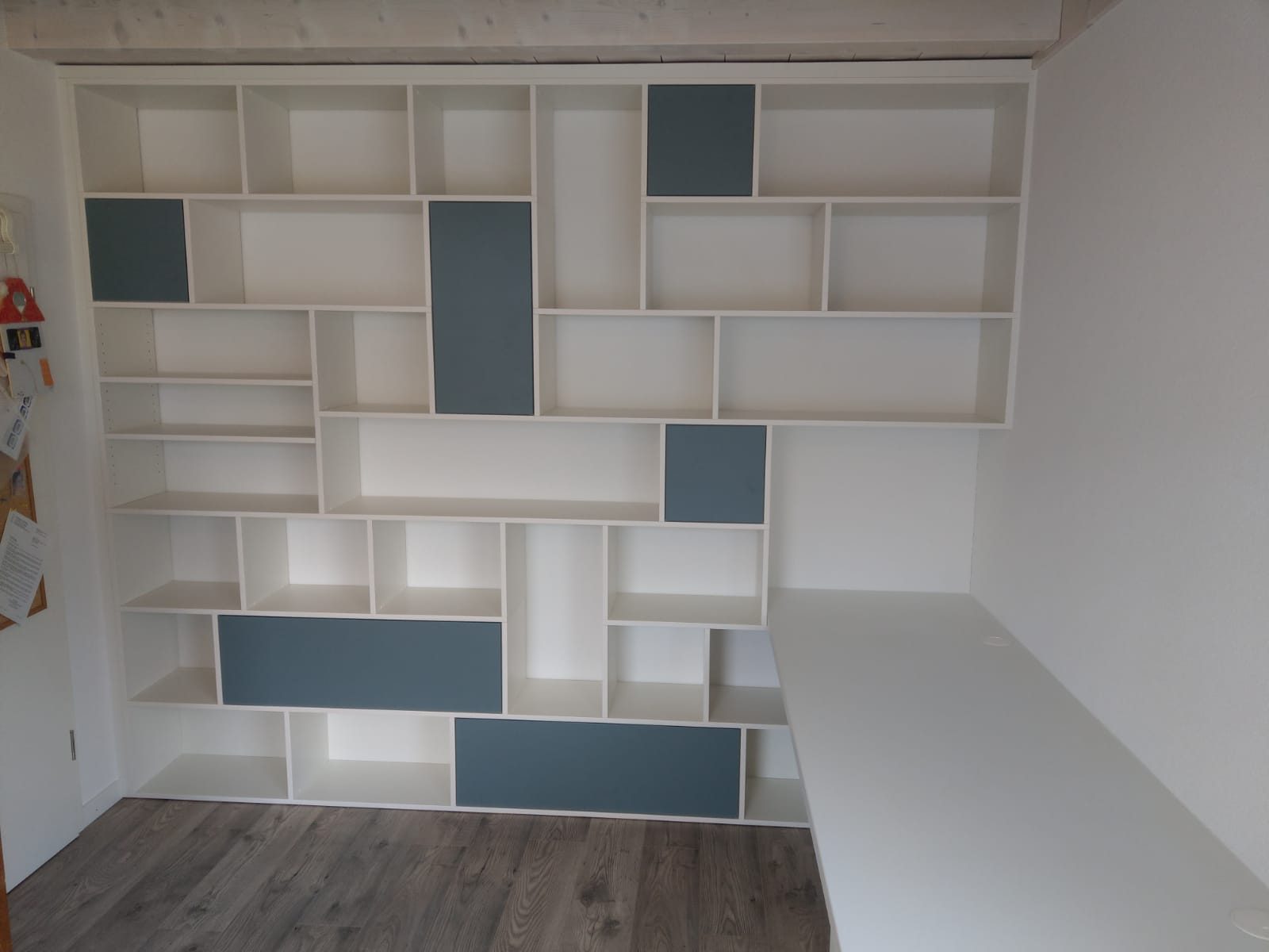 Bibliothèque et rangements sur mesure